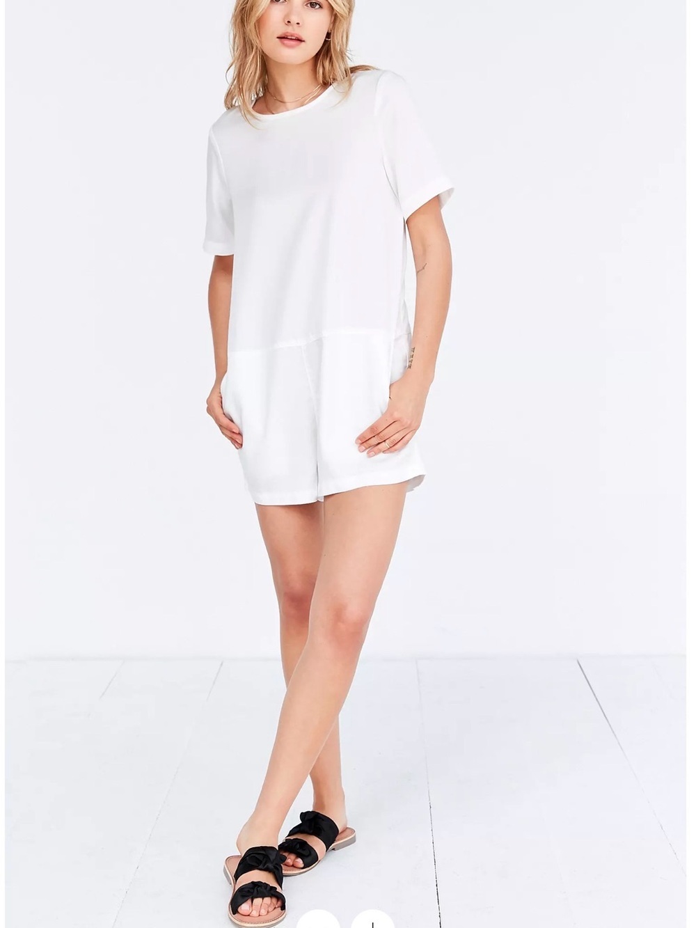 White Silence + Noise drop-waist women’s romper crew-neck size XSmall